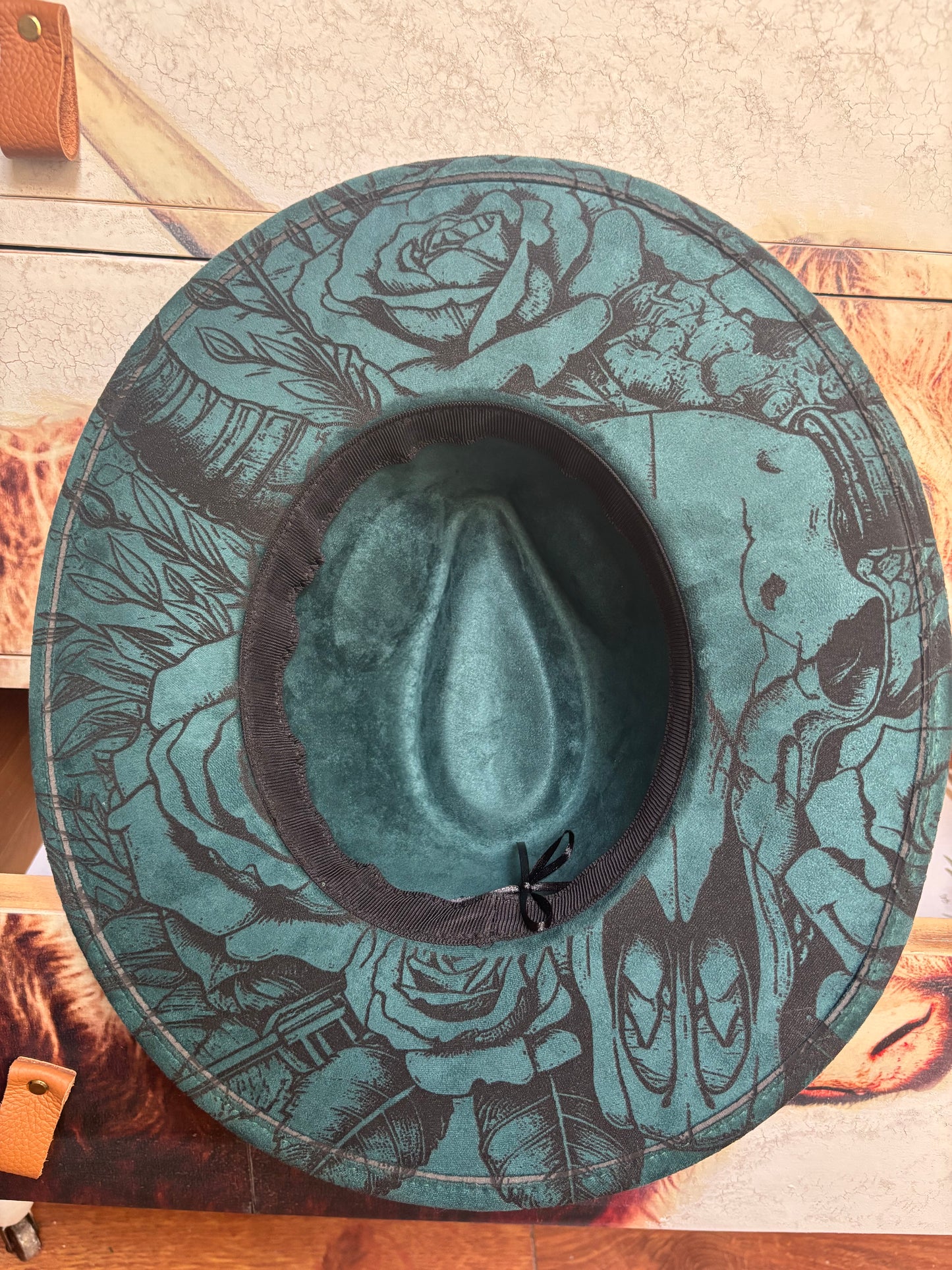 Aztec Longhorn Skull - wide brim fedora hat