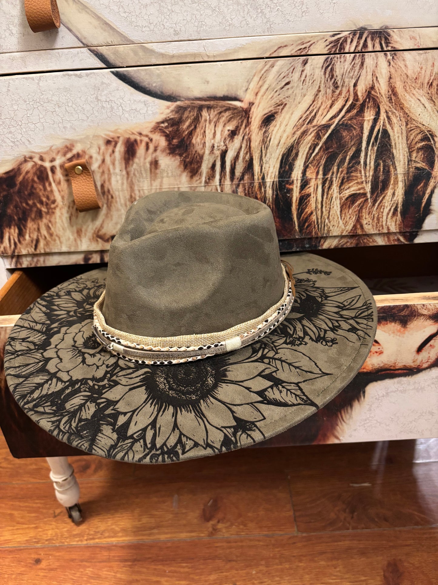 Compass Rose Dreamer- wide brim fedora hat