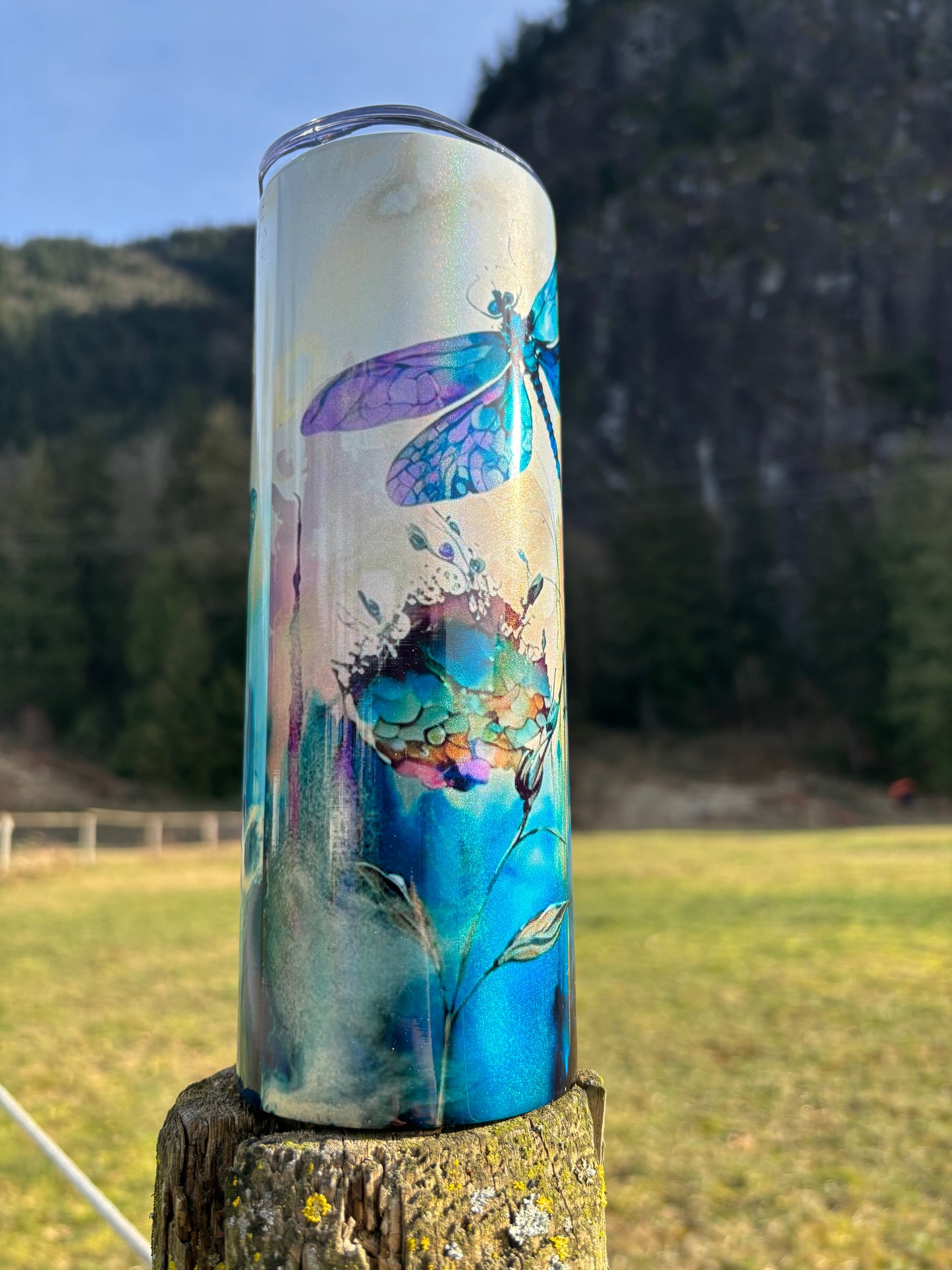 20oz Holographic Dragon Fly Tumbler