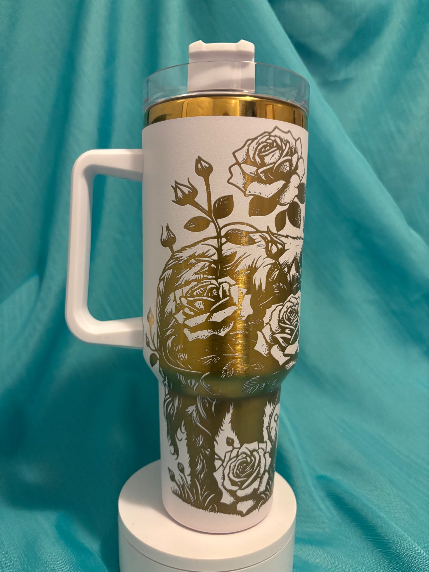Highland Cow- 40oz white/gold laser engraved Tumbler