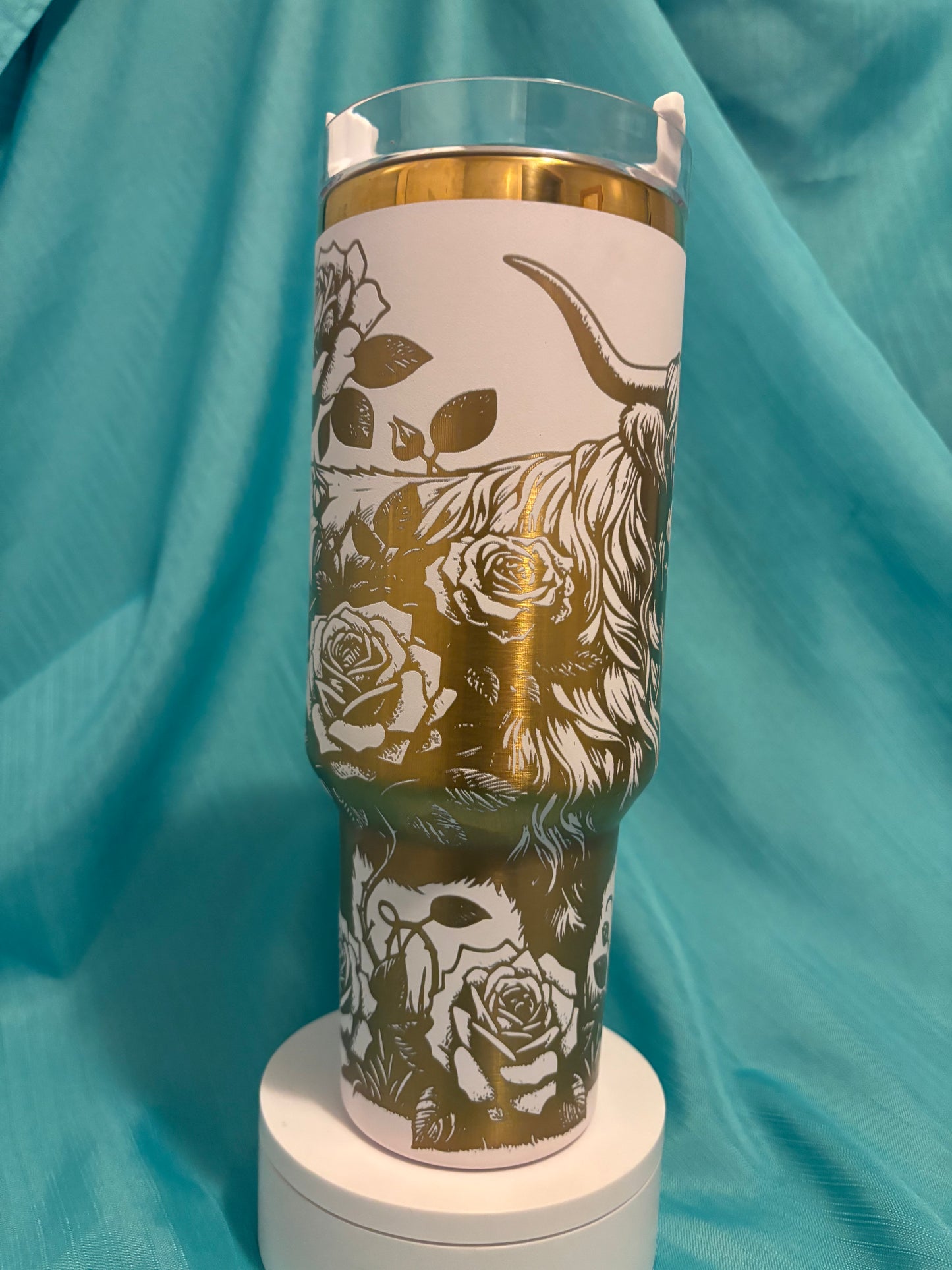 Highland Cow- 40oz white/gold laser engraved Tumbler