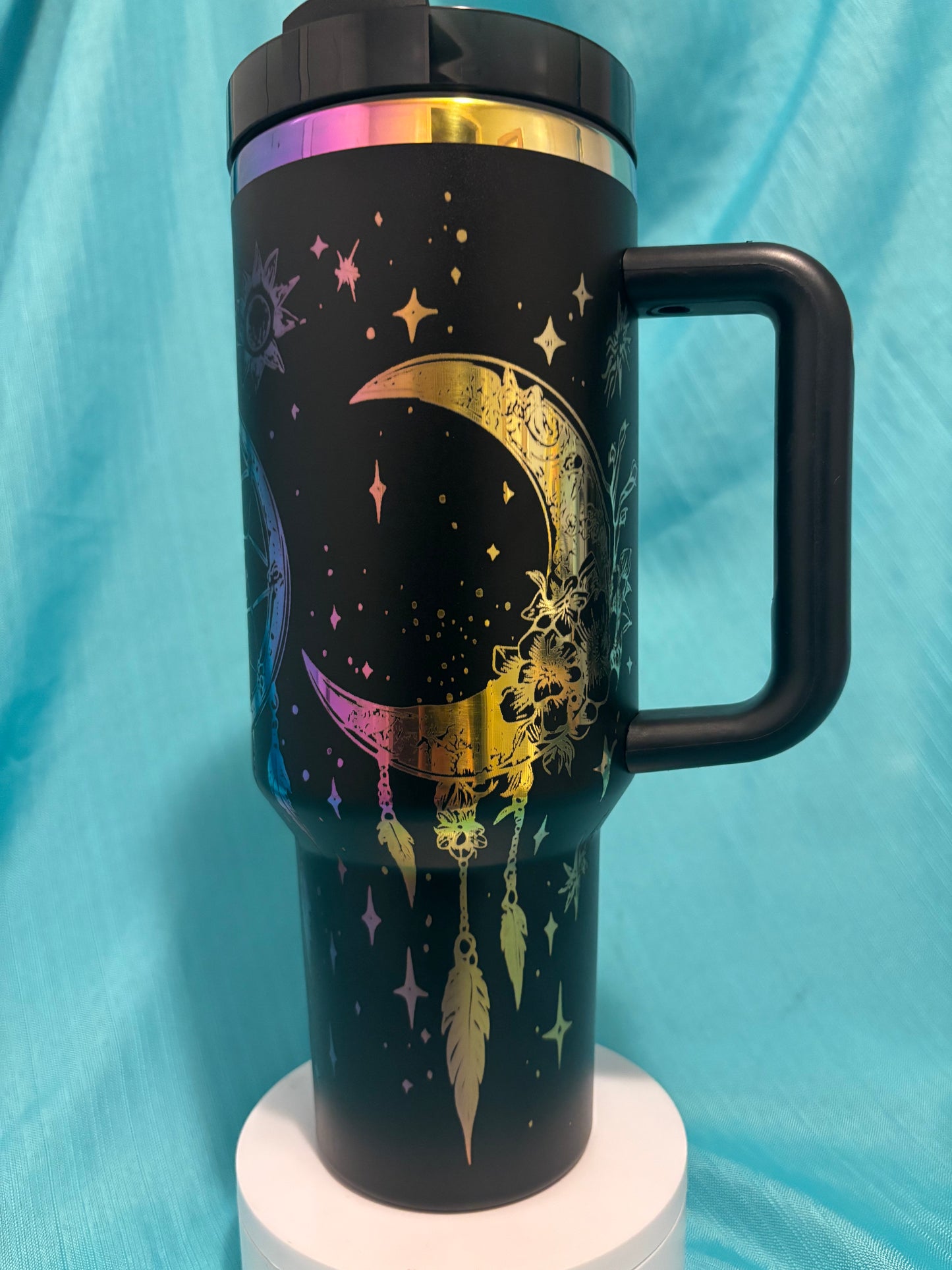 Dreamcatcher- 40oz white/oil slick laser engraved Tumble