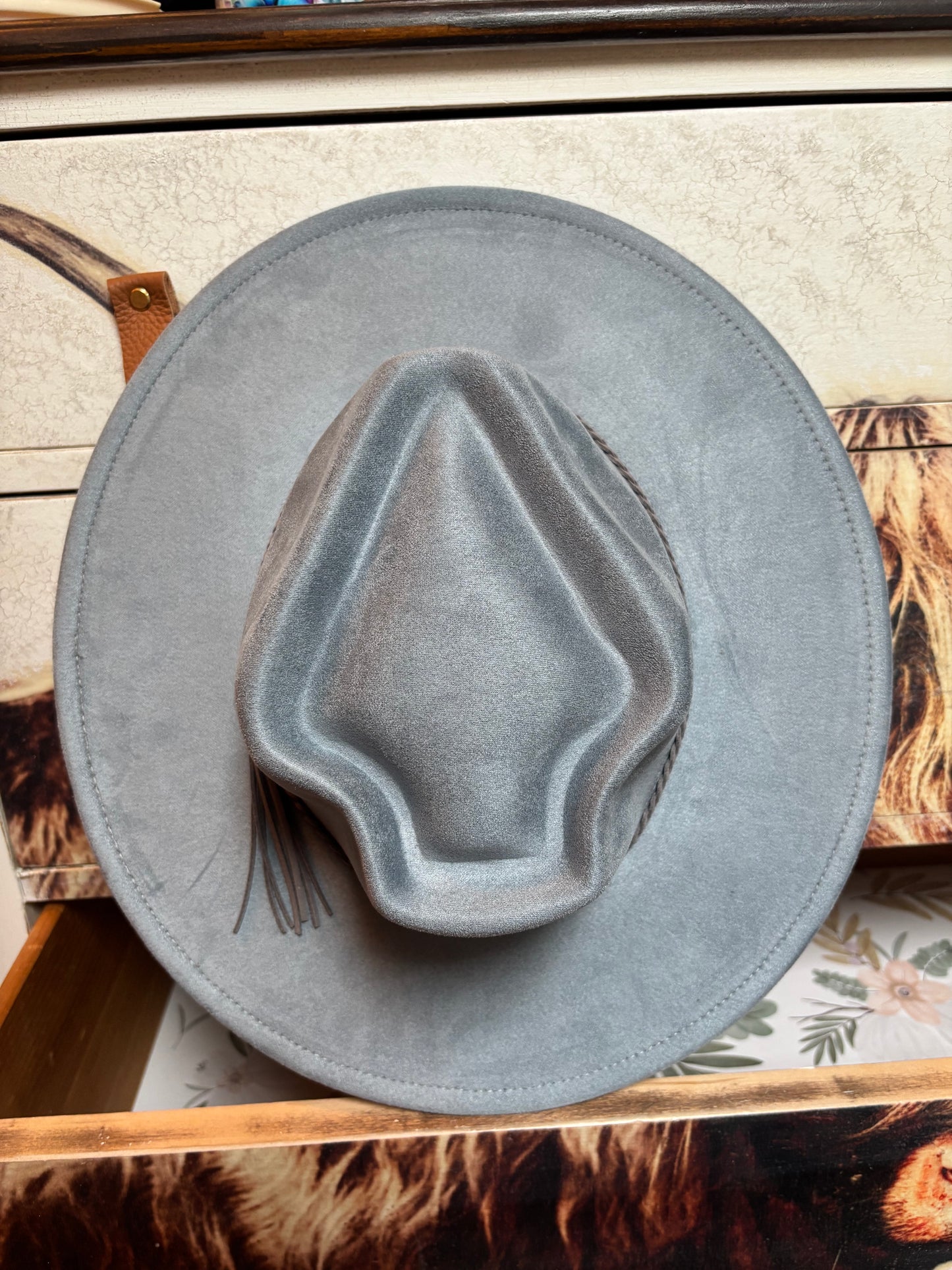 Custom Design - Arrowhead Crown wide brim fedora hat