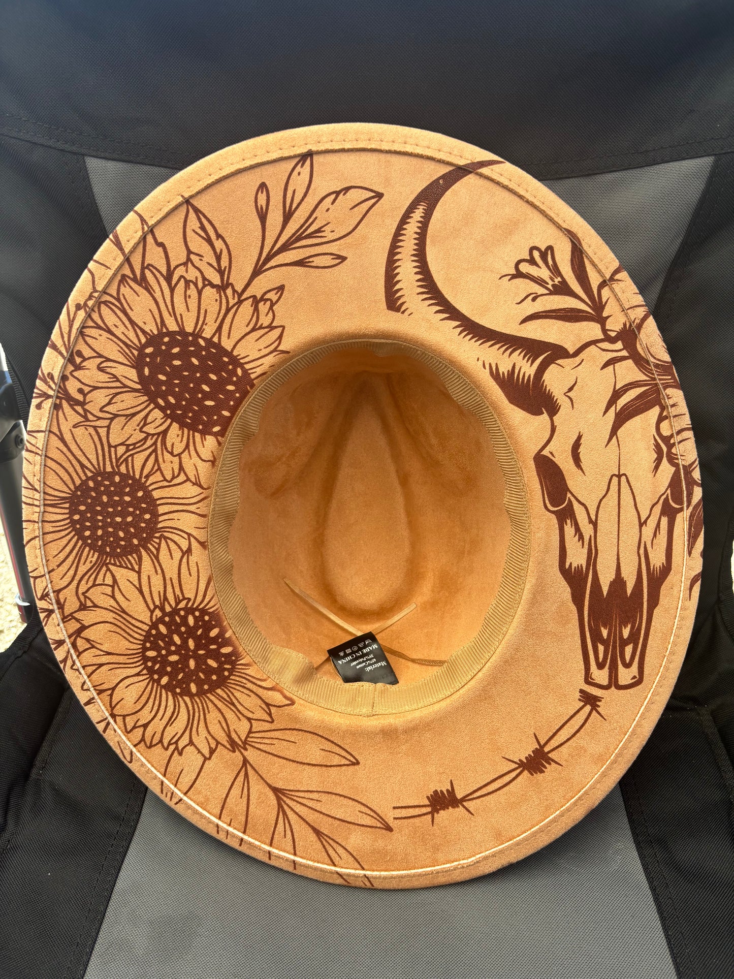 Cow skulls & Roses - wide brim fedora hat