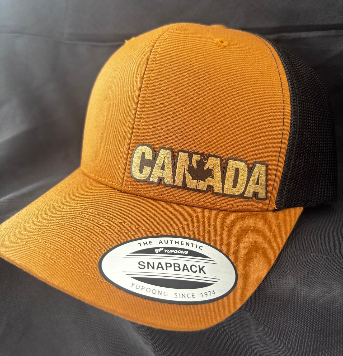 Canada mesh SnapBack baseball hat
