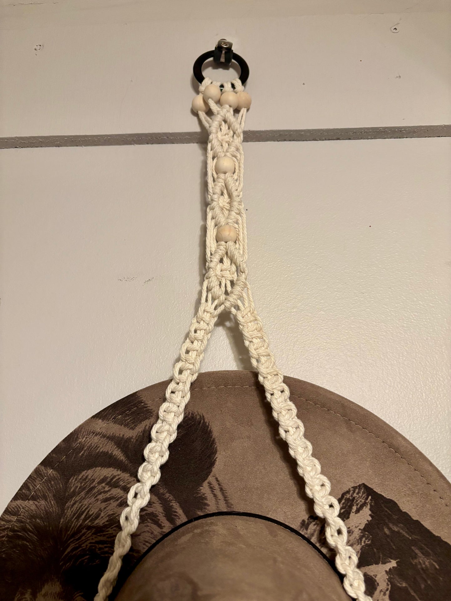 Macrame Hat Hanger- Diamonds