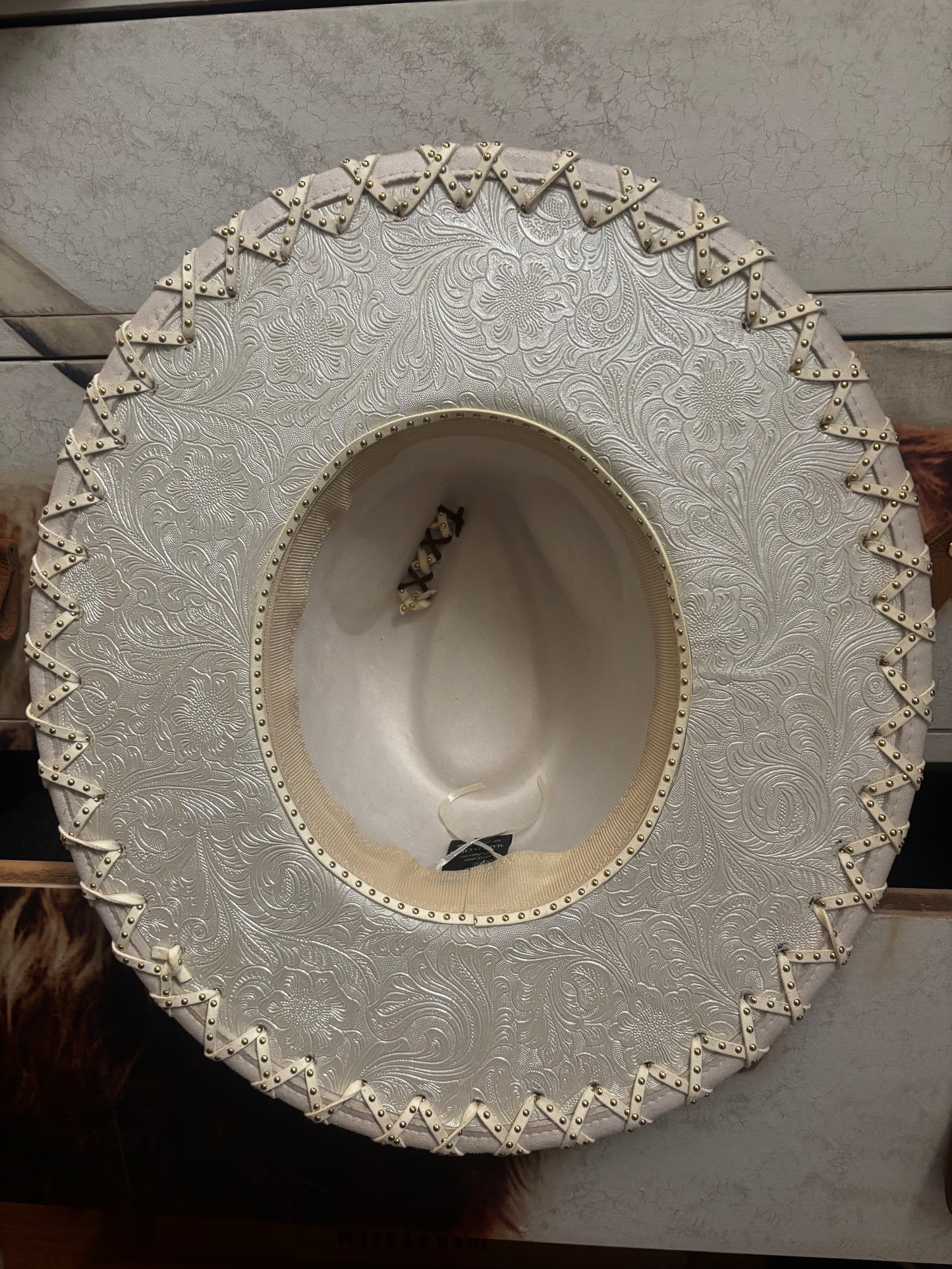 Love Her But Leave Her Wild (V9) - wide brim fedora hat