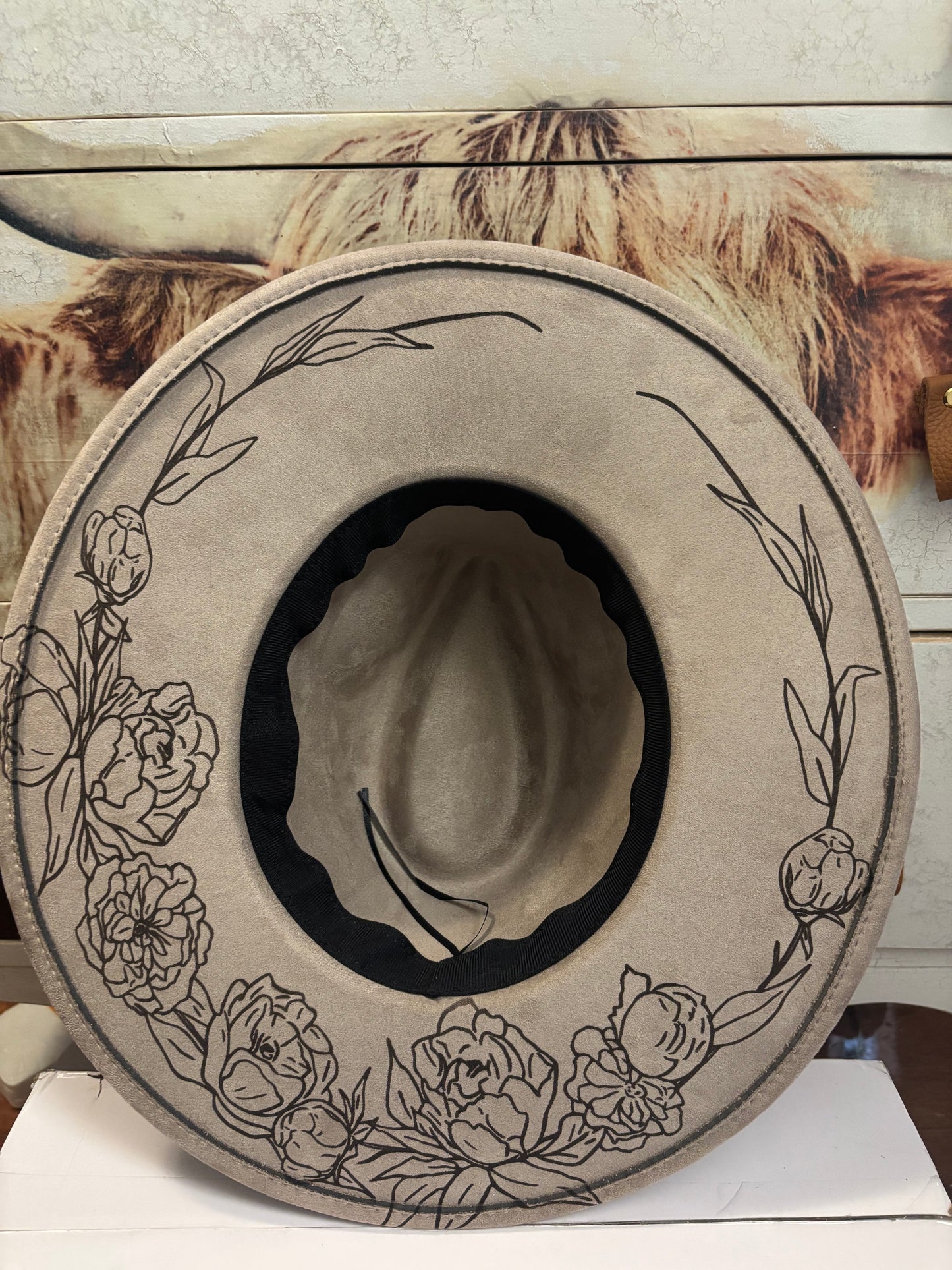 Highland Coo & Roses -wide brim fedora hat