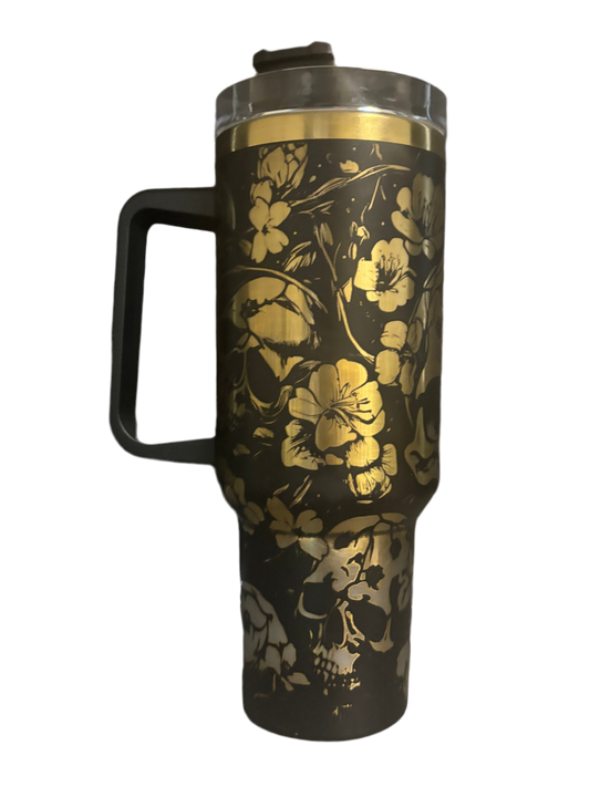 Skulls & Flowers 40oz black/gold laser engraved Tumble