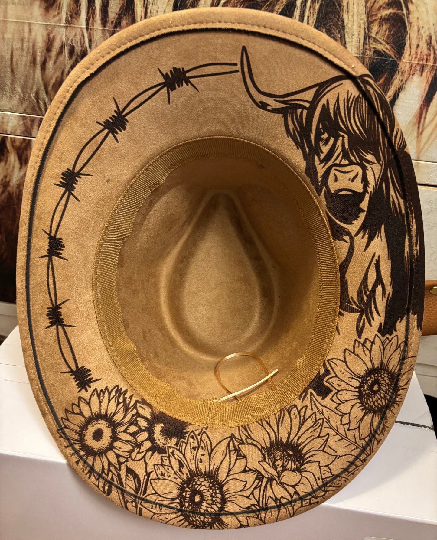 Sunflowers & Coo - short brim cowboy hat