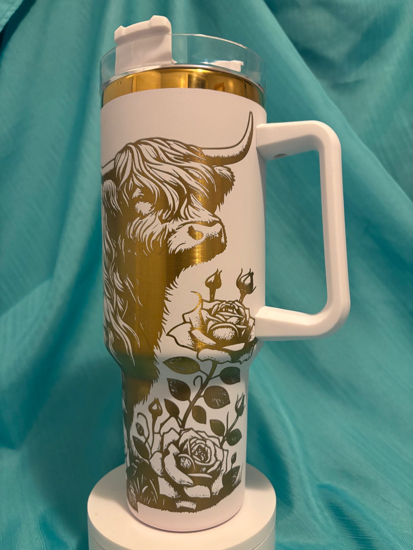 Highland Cow- 40oz white/gold laser engraved Tumbler